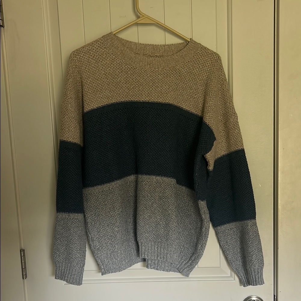 SHEIN Gray, Blue, and Taupe Crew Neck Sweater with Color Block Design